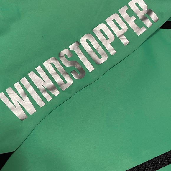 Gore Running Wear Windstopper jacket - Picture 3 of 12